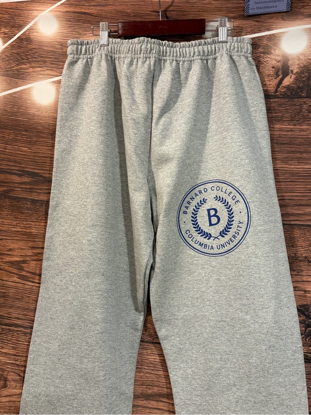 Gray barnyard college Sweatpants with Logo